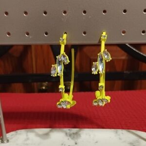 ✨ Yellow Statement Earrings w/ Rhinestones – Bold & Glam ✨